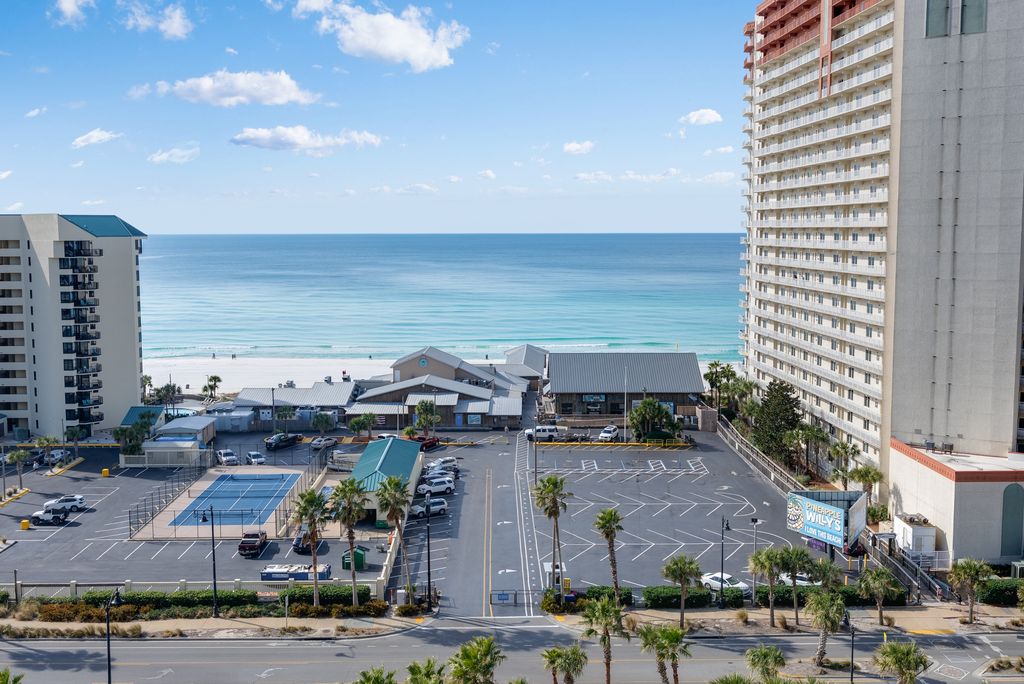 Laketown Wharf Amenities AWP Media 041