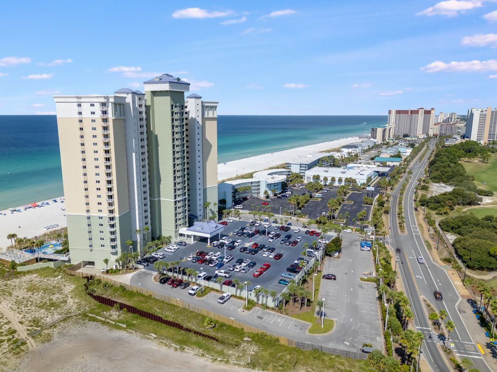 Boardwalk Condos Drone AWP Media 00002