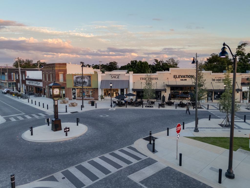 Downtown PC Drone AWP00006