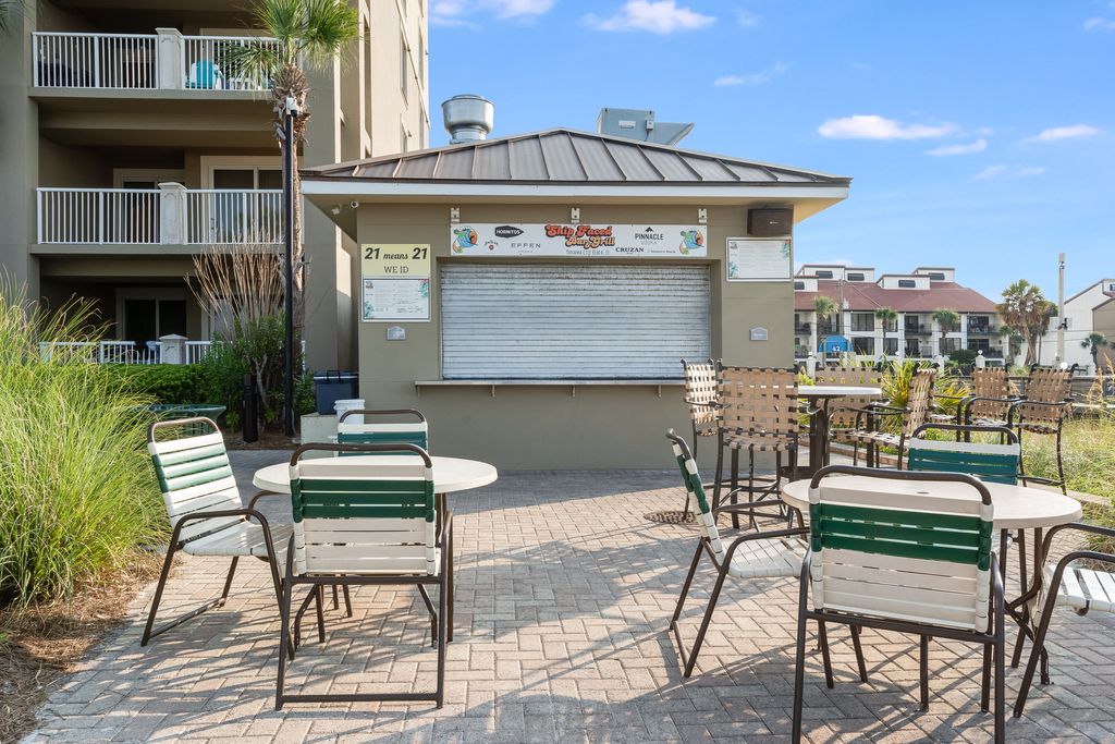 Grand Panama Tower 1 Pool AWP Media 00014