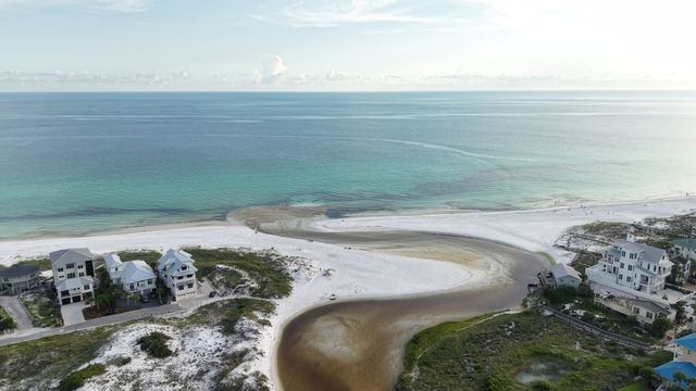 Eastern Lake Beach Access 02