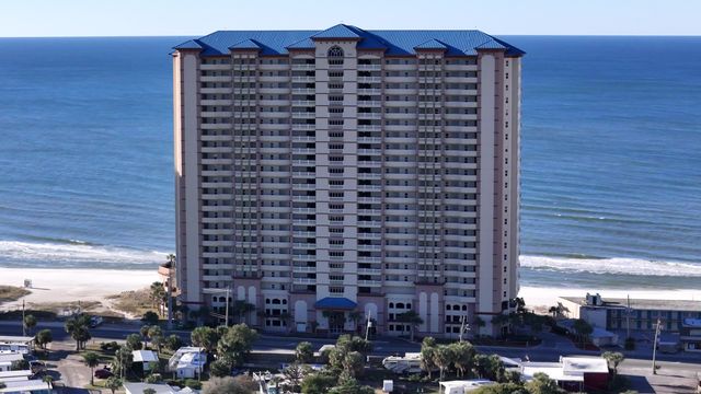 Sunrise Beach Condominium 02